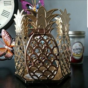 🍍BATH AND BODY WORKS 3 WICK HOLDER🍍